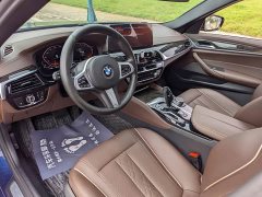 BMW 5 Series 525Li M Sport Package - ფოტო 9