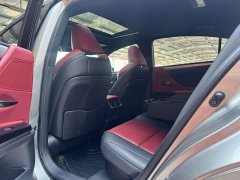Lexus ES 300h F SPORT - ფოტო 12