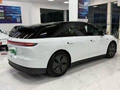 Li Auto i6 2025 Two-Wheel Drive Standard - ფოტო 4
