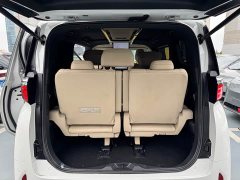 Toyota Alphard Hybrid 2.5L Premium Gold Edition - ფოტო 15
