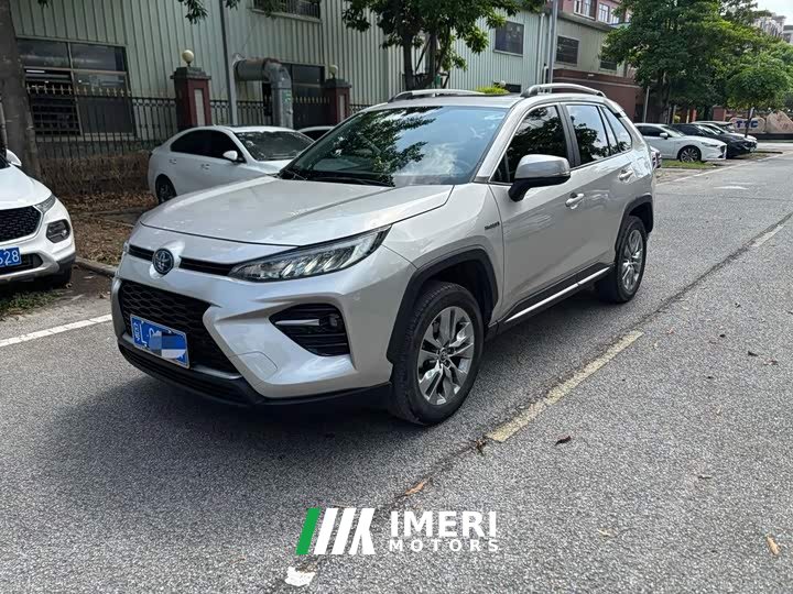 Toyota Wildland Hybrid 2.5L E-CVT FWD Luxury - ავტომობილი ჩინეთიდან