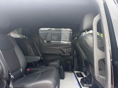 Toyota Sienna 2.5L Hybrid AWD Premium - ფოტო 10