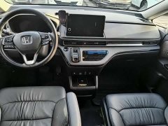 Honda Odyssey 2.0L e:HEV Sharp Prestige Edition - ფოტო 14