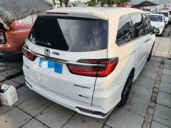 Honda Odyssey 2.0L e:HEV Sharp Prestige Edition - ფოტო 4