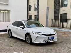 Toyota Camry 2.0HG Edition - ფოტო 2