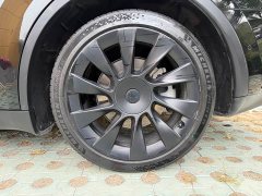 Tesla Model Y Standard Range RWD - ფოტო 14