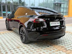 Tesla Model Y Standard Range RWD - ფოტო 4