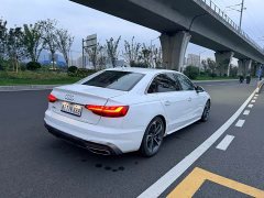 Audi A4L 40 TFSI Luxury Dynamic - ფოტო 10