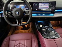 BMW 5 Series 530Li Luxury M Sport Package - ფოტო 6