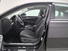 Volkswagen Passat Facelift 330TSI Luxury - ფოტო 10