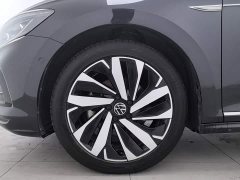 Volkswagen Passat Facelift 330TSI Luxury - ფოტო 17
