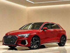 Audi A3 Facelift Sportback 35 TFSI Fashion Sport - ფოტო 1