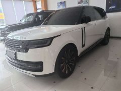 Land Rover Range Rover 2023 3.0 L6 400PS Prestige Seven-Seat Extended Wheelbase - ფოტო 1