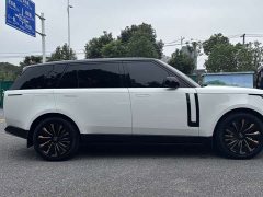 Land Rover Range Rover 2023 3.0 L6 400PS Prestige Seven-Seat Extended Wheelbase - ფოტო 4