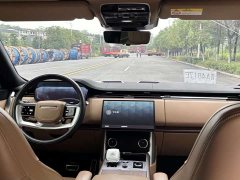 Land Rover Range Rover 2023 3.0 L6 400PS Prestige Seven-Seat Extended Wheelbase - ფოტო 8