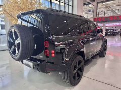 Land Rover Defender 110 3.0T P400 X-Dynamic HSE - ფოტო 6