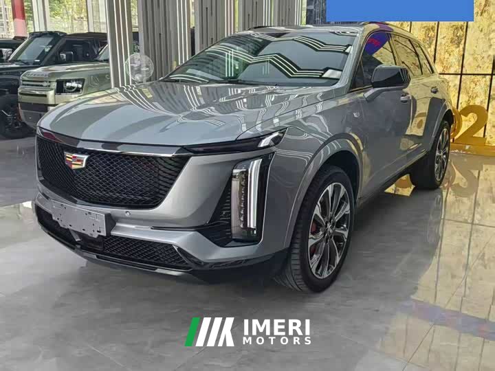 Cadillac XT5 2025 2.0T Platinum - ავტომობილი ჩინეთიდან