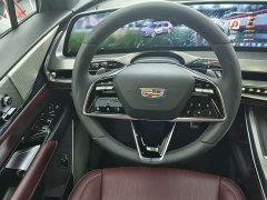 Cadillac XT5 2025 2.0T Platinum - ფოტო 11