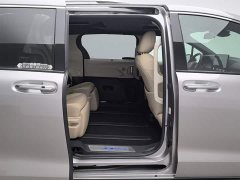 Toyota Sienna 2021 2.5L Hybrid Premium Edition - ფოტო 15