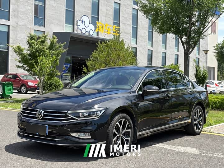 Volkswagen Magotan 330TSI DSG Advance