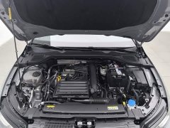 Volkswagen Golf 2021 280TSI DSG 30th Anniversary Edition - ფოტო 6