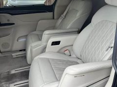 Buick GL8 Avenir Edition - ფოტო 11
