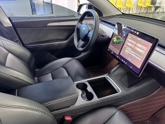Tesla Model Y Rear-Wheel Drive - ფოტო 14