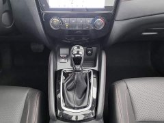 Nissan Qashqai 2.0L CVT Luxury - ფოტო 13