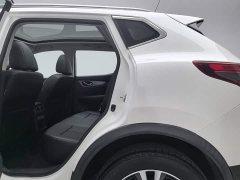 Nissan Qashqai 2.0L CVT Luxury - ფოტო 15
