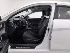 Hyundai Elantra 1.5L CVT Luxury - ფოტო 10