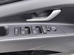 Hyundai Elantra 1.5L CVT Luxury - ფოტო 9