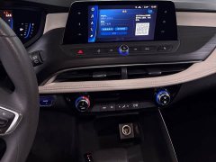 Buick Weilan 6 2022 Plug-in Hybrid Connected Fashion Edition - ფოტო 13