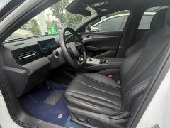 BYD Dolphin 06 DM-i Smart Drive 120KM Premium Edition - ფოტო 4