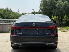 Volkswagen Passat 330TSI Elite - ფოტო 8