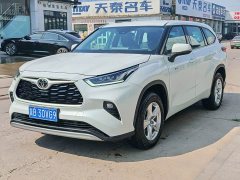 Toyota Highlander 2023 2.5L Intelligent Hybrid AWD Elite 7-Seater - ფოტო 1