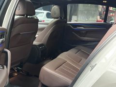 BMW 5 Series 530Li Premier M Sport Package - ფოტო 8