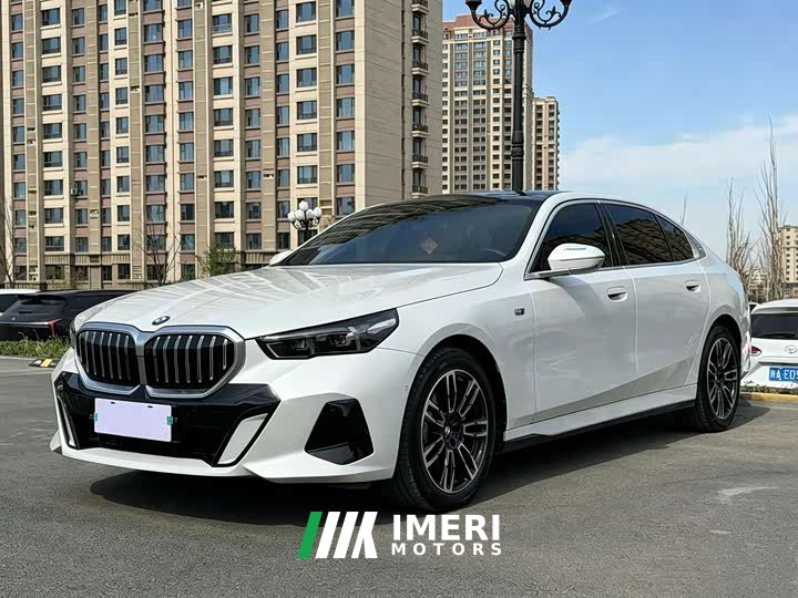 BMW 5 Series 2024 530Li xDrive M Sport Package - ავტომობილი ჩინეთიდან
