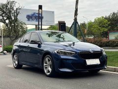 BMW 1 Series Facelift 120i M Sport Night Edition - ფოტო 3