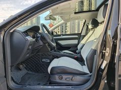 Volkswagen Magotan Facelift II Popular Edition 330TSI DSG Luxury - ფოტო 4