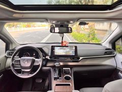 Toyota Sienna 2021 2.5L Hybrid Luxury - ფოტო 8
