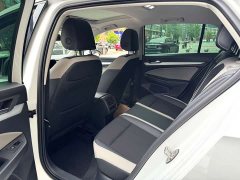 Volkswagen Golf 2023 280TSI DSG R-Line - ფოტო 6
