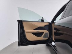 Toyota Platinum Wisdom 7 700 Max - ფოტო 8