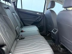 Volkswagen Tiguan L 330TSI Automatic FWD R-Line Comfort Edition - ფოტო 9
