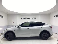 Tesla Model Y Standard Range RWD - ფოტო 8