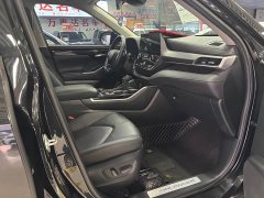 Toyota Highlander 2022 380T AWD Premium 7-Seater - ფოტო 5