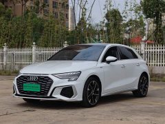 Audi A3 Sportback 35 TFSI Fashion Sport - ფოტო 1