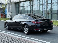 Lexus ES 2022 300h Excellence Edition - ფოტო 4
