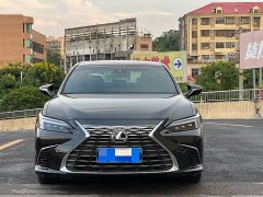 Lexus ES 200 Premium Edition - ფოტო 2