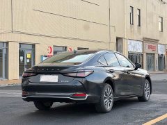 Lexus ES 200 Premium Edition - ფოტო 5
