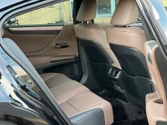 Lexus ES 200 Premium Edition - ფოტო 7